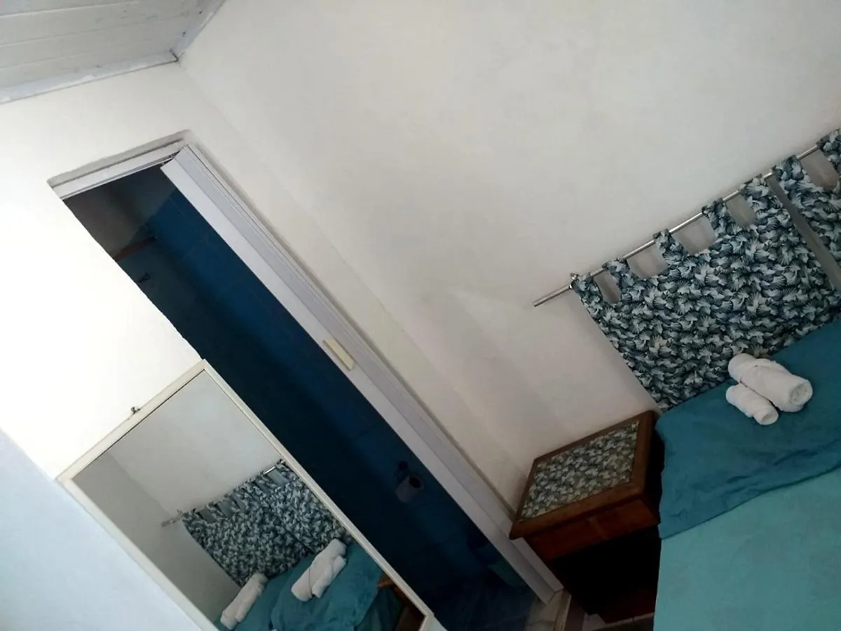Suites Geriba -Ar Condicionado - Banheiro Privativo - Pertinho Da Praia Armacao dos Buzios Guest house